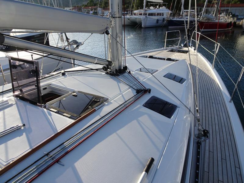 Book yachts online - sailboat - Sun Odyssey 490 - ALFADER (NEW MODEL, BLUE HULL, AC+GEN.) - rent