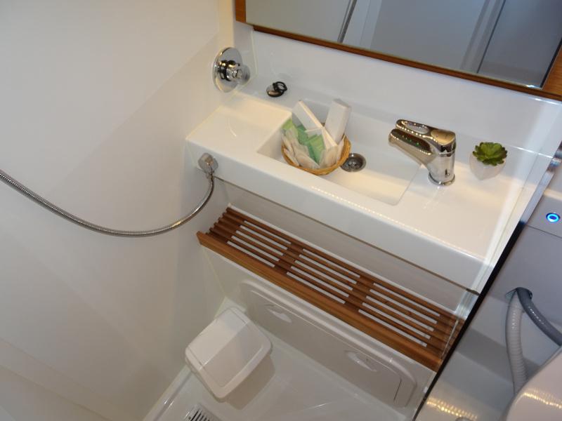 Book yachts online - sailboat - Sun Odyssey 490 - ALFADER (NEW MODEL, BLUE HULL, AC+GEN.) - rent