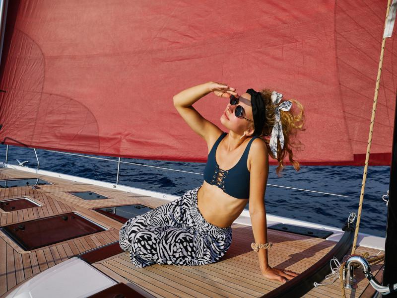 Book yachts online - sailboat - Dufour 56 Exclusive Owner Version - KABUKI - fully equipped - rent