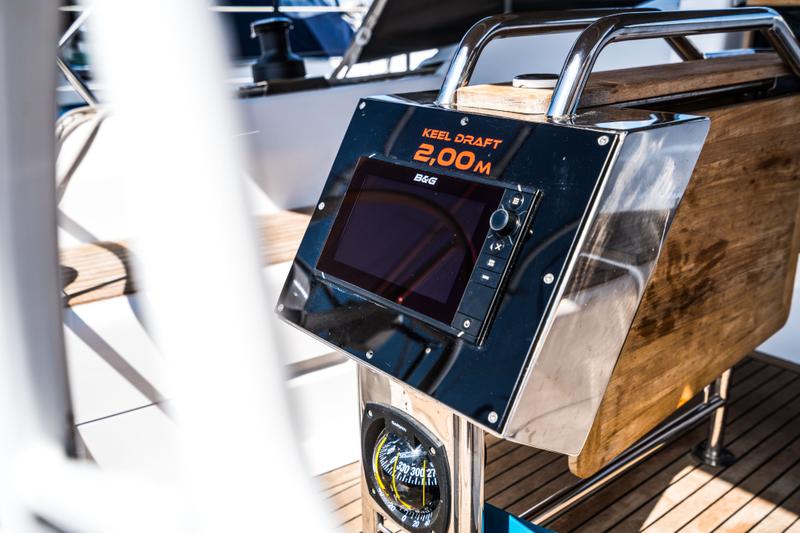 Book yachts online - sailboat - Hanse 345 - Anabella - rent