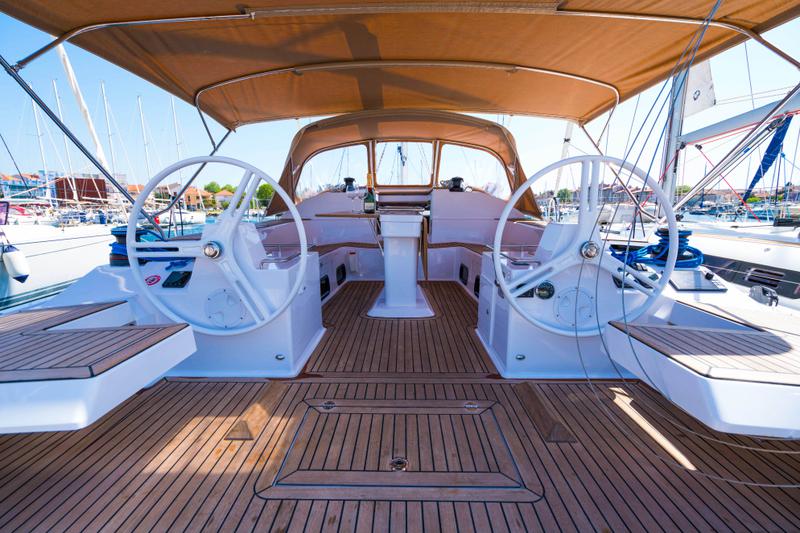 Book yachts online - sailboat - Elan 50 Impression - Sasha - rent