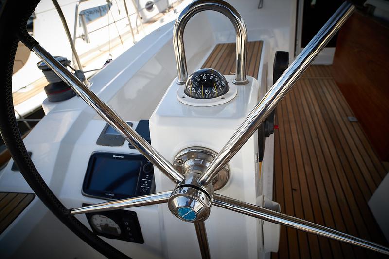 Book yachts online - sailboat - Oceanis 38 - Omega - rent