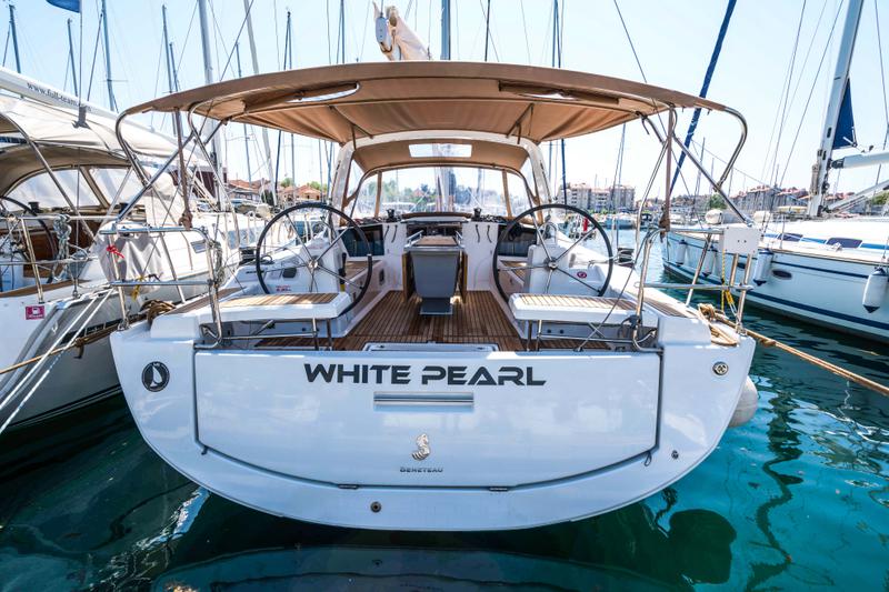 Book yachts online - sailboat - Oceanis 41.1 - White Pearl - rent