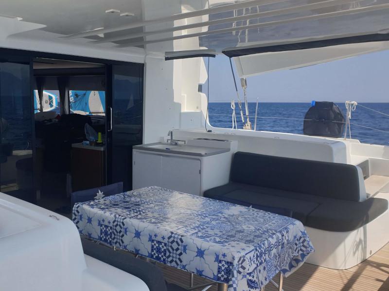Book yachts online - catamaran - Lagoon 50 - Thor - rent