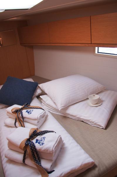 Book yachts online - sailboat - Bavaria Cruiser 51 - Margot One (Air Condition) - rent