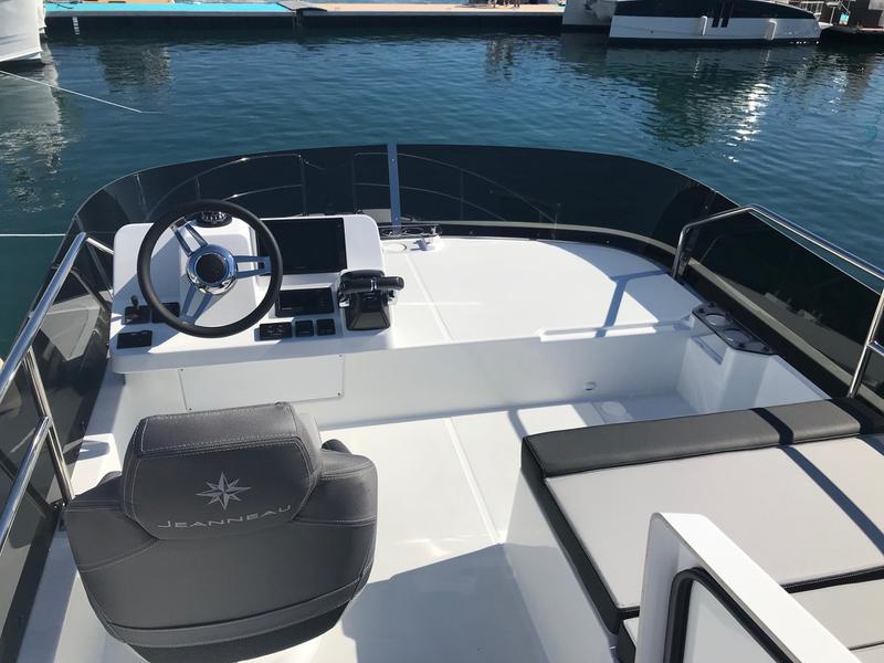 Book yachts online - motorboat - Merry Fisher 1095 FLY - SUNNY 272826 ZD - rent