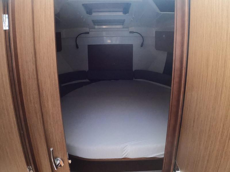 Book yachts online - motorboat - Antares 9 OB - Queen Korina 268730 SL - rent
