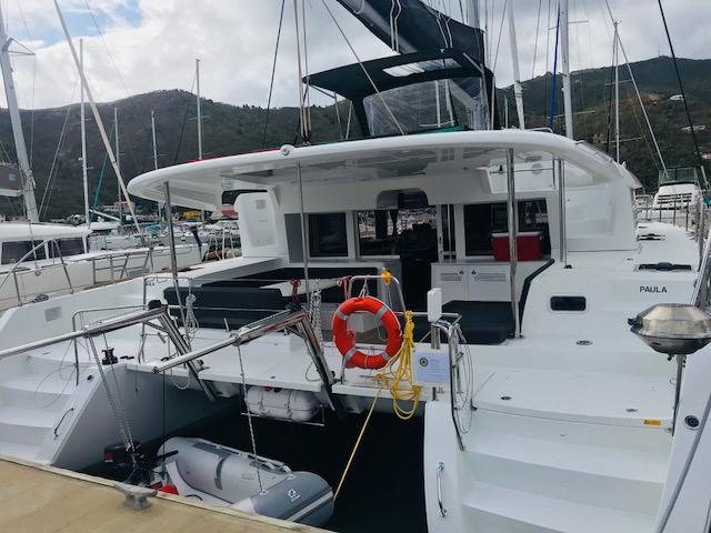 Book yachts online - catamaran - Lagoon 450  Flybridge - PAULA - rent