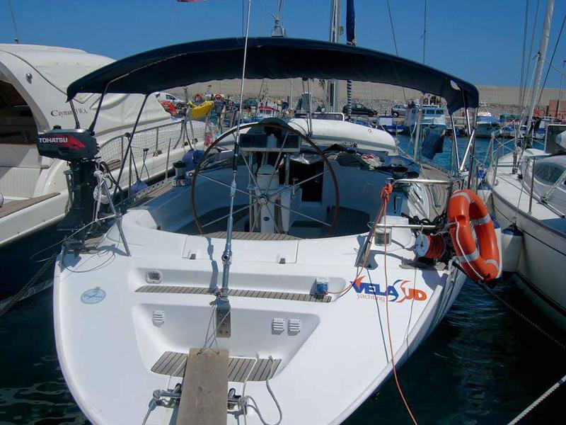 Book yachts online - sailboat - Dufour 45 - Genea - rent
