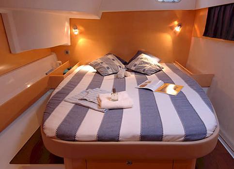 Book yachts online - catamaran - Salina 48 - PASO DOBLE - rent