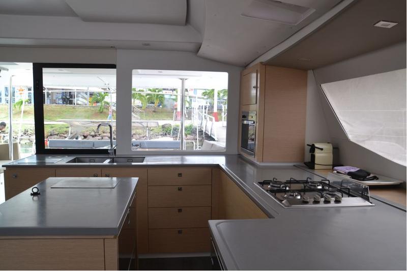 Book yachts online - catamaran - Saba 50 - FREGATE DB - rent