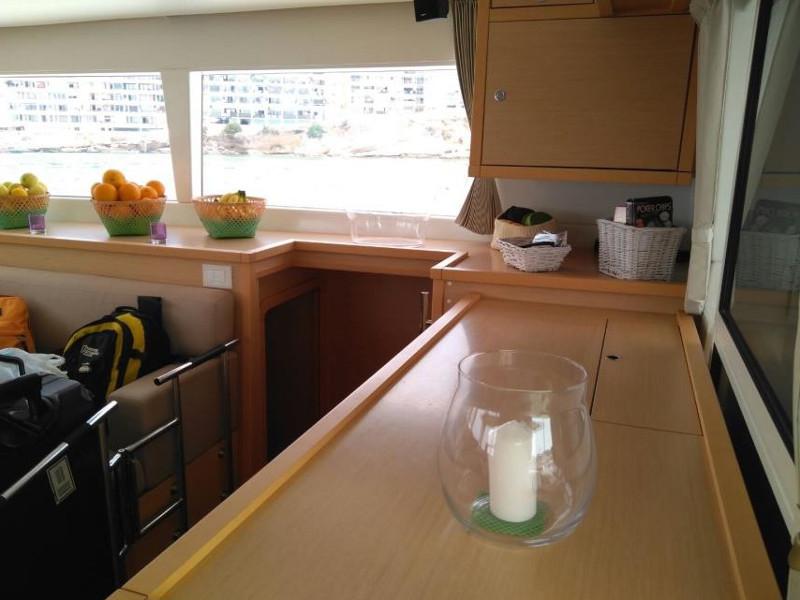 Book yachts online - catamaran - Lagoon 450 - Allegra - rent