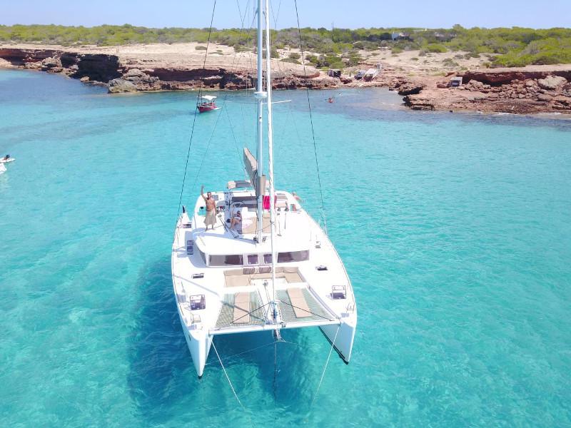 Book yachts online - catamaran - Lagoon 450 - Allegra - rent