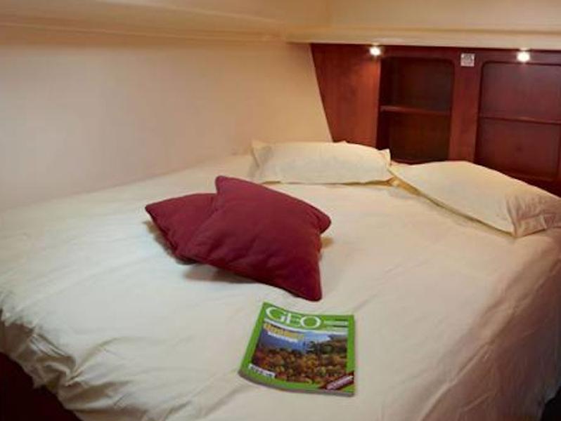 Book yachts online - motorboat - Estivale Octo - DELUZ FR - rent