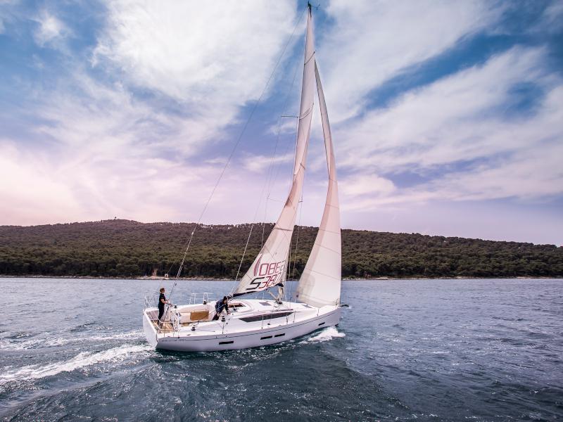 Book yachts online - sailboat - Salona 380 (2 cabin) - Salona II - rent