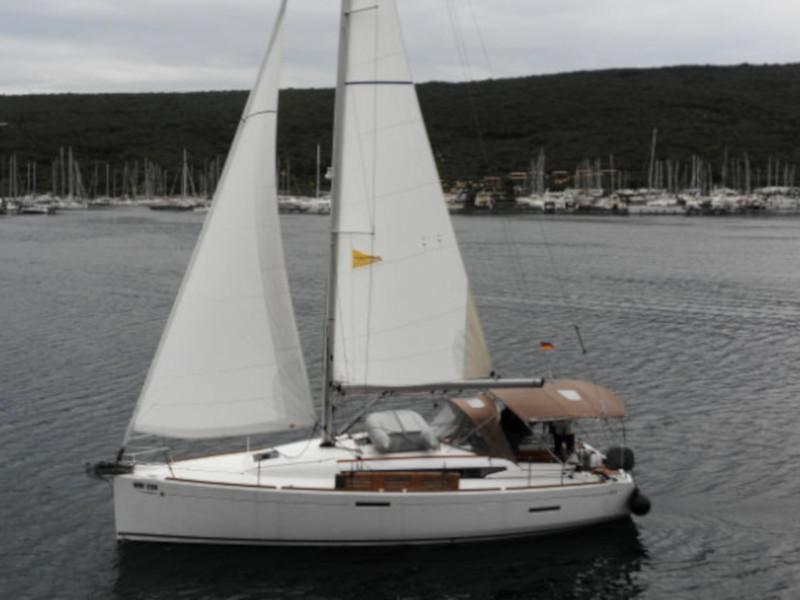 Book yachts online - sailboat - Sun Odyssey 389 - Sissi - rent