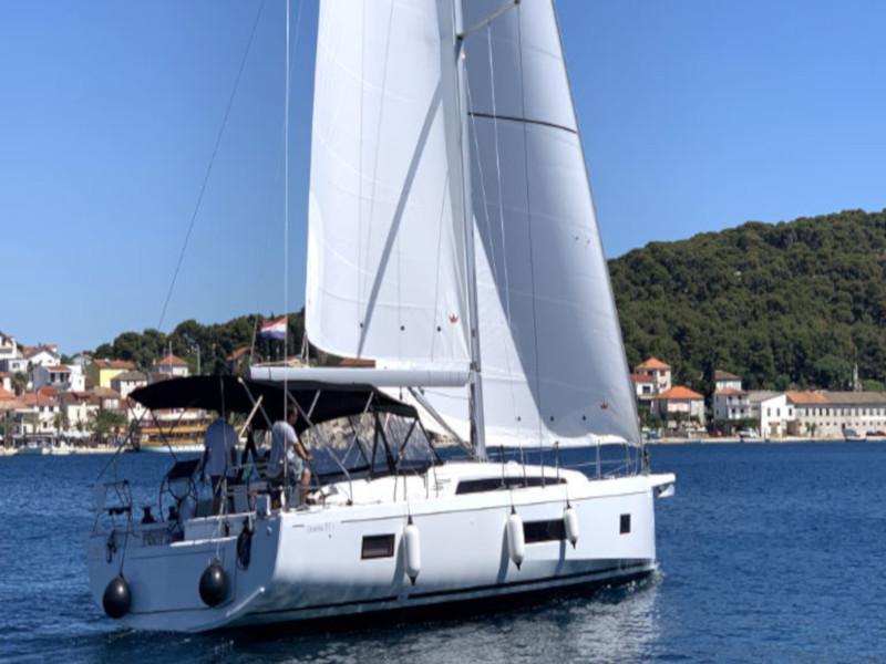 Book yachts online - sailboat - Oceanis 51.1 - Cloudy Bay - rent