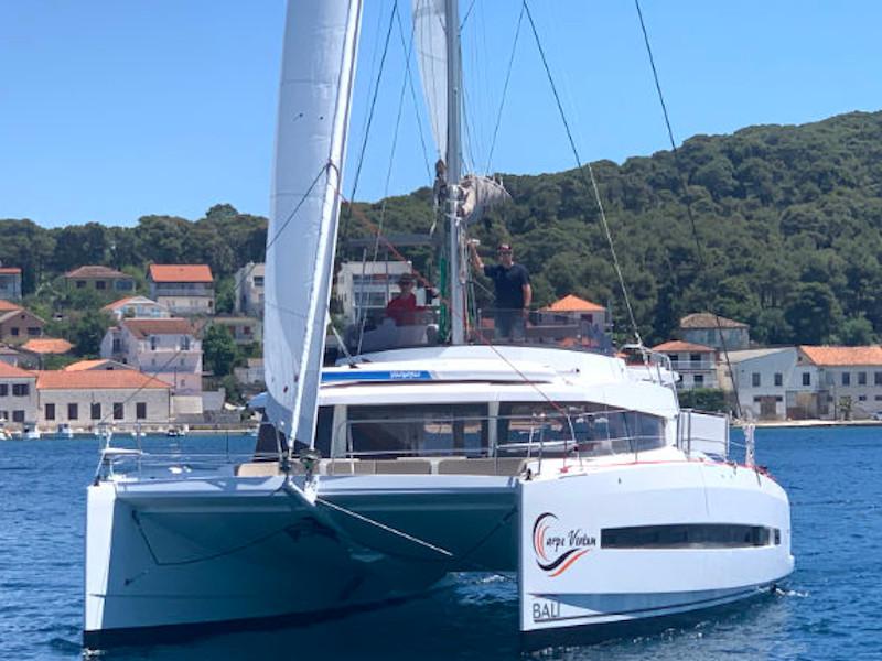 Book yachts online - catamaran - Bali 4.3 - Carpe Ventum - rent