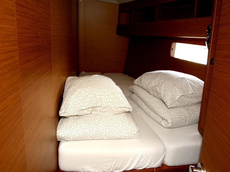 Book yachts online - sailboat - Sun Odyssey 479 - Perla - rent