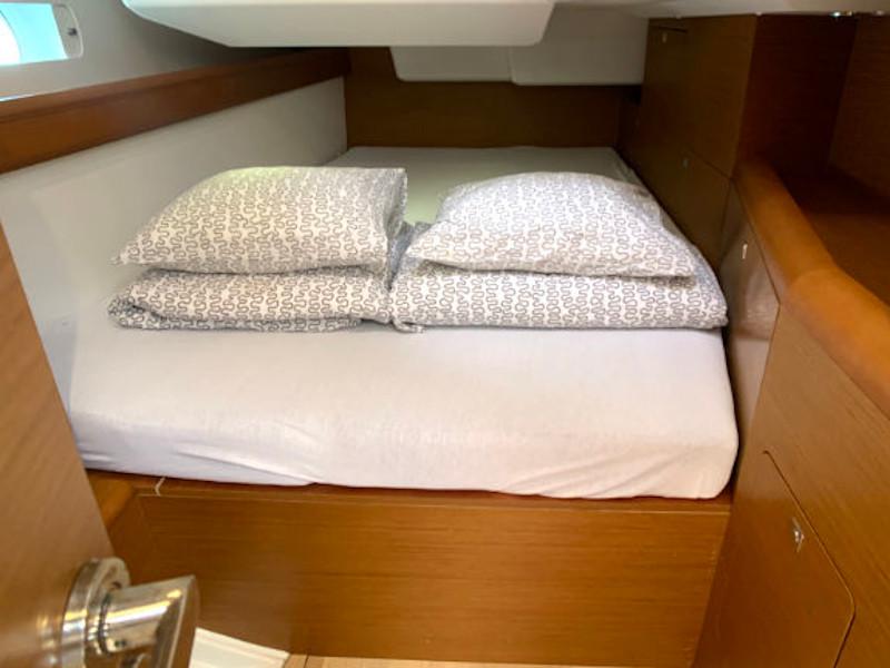 Book yachts online - sailboat - Sun Odyssey 479 - Anna - rent