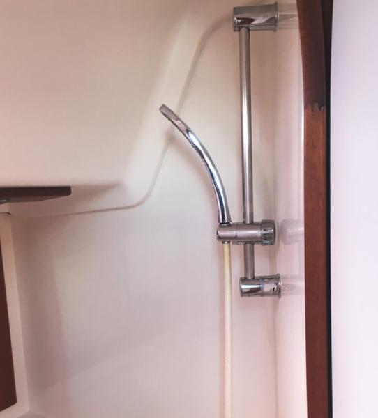 Book yachts online - sailboat - Salona 45 - Goga - rent