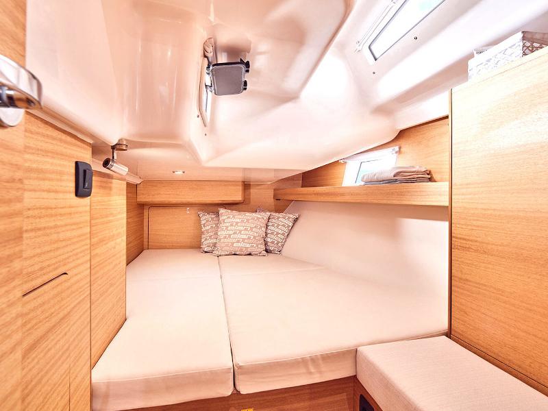Book yachts online - sailboat - Elan Impression 45.1 - Sax III - rent