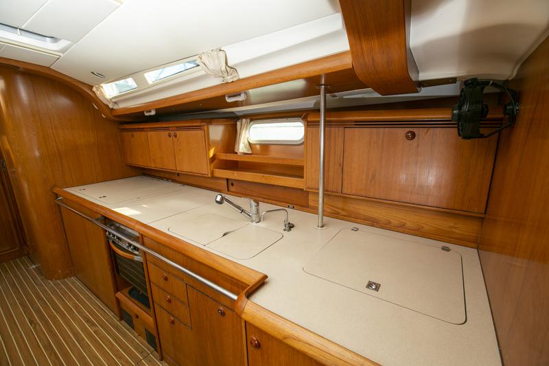 Book yachts online - sailboat - Sun Odyssey 49 - Sirius - rent