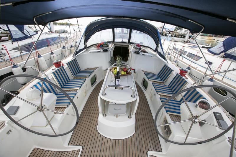 Book yachts online - sailboat - Sun Odyssey 49 - Sirius - rent