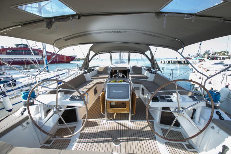 Book yachts online - sailboat - Jeanneau 57 - Messenger - rent