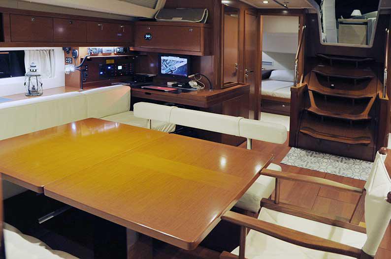 Book yachts online - sailboat - Oceanis 55 - Sirius - rent