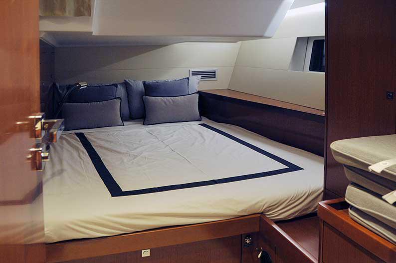Book yachts online - sailboat - Oceanis 55 - Sirius - rent
