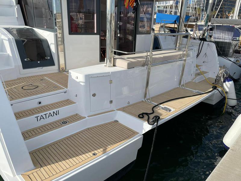 Book yachts online - catamaran - Bali 4.8 - Tatani - rent
