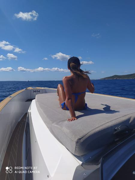 Book yachts online - motorboat - Fjord 44 Open - MEDCAT68 Available for daily charter only - From 10:00 to 20:00 - 0 night - rent