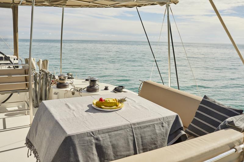 Book yachts online - catamaran - Lagoon 560 - Big Gani - rent