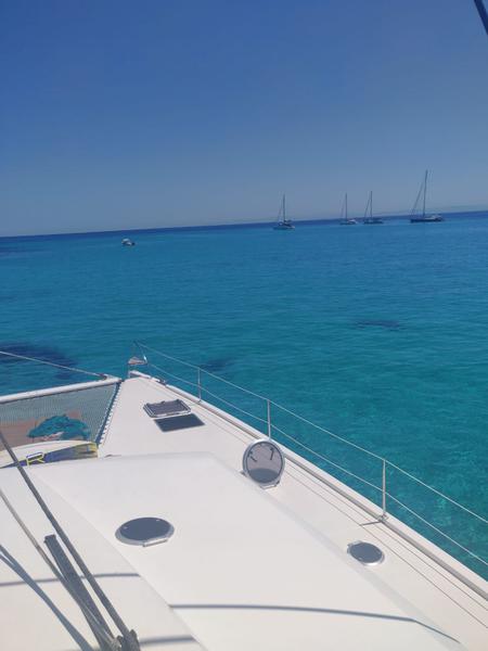 Book yachts online - catamaran - Victoria 67 - Magec - rent