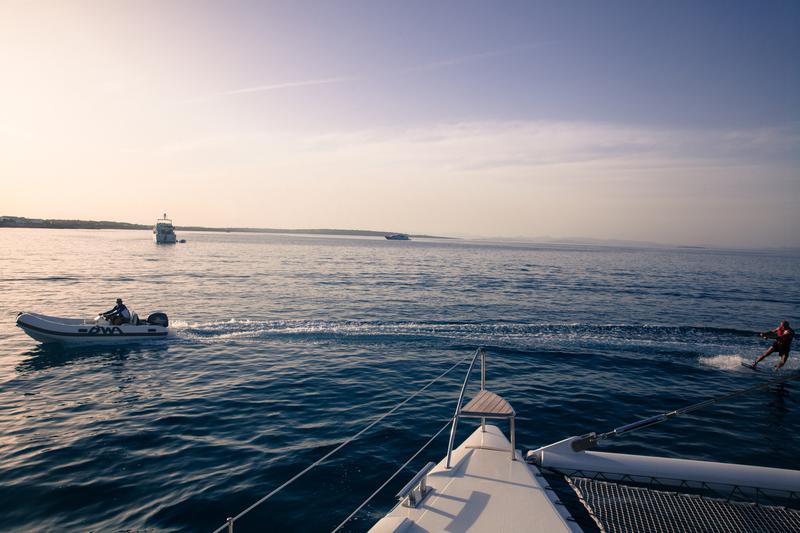 Book yachts online - catamaran - Victoria 67 - Magec - rent