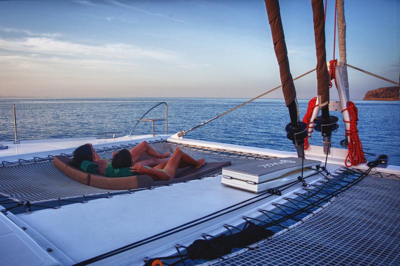 Book yachts online - catamaran - Victoria 67 - Magec - rent
