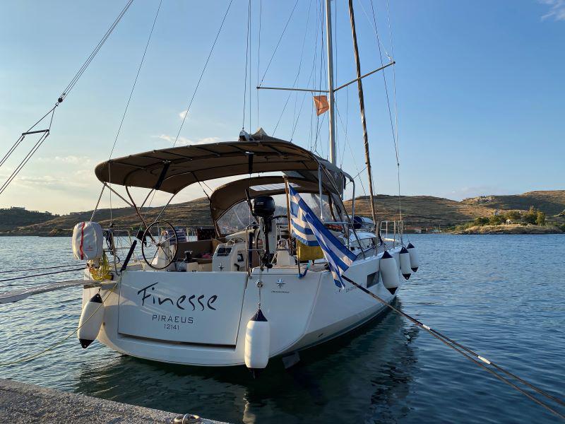 Book yachts online - sailboat - Sun Odyssey 440 - Finesse - rent
