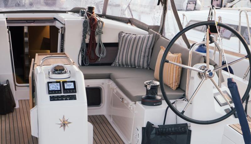 Book yachts online - sailboat - Sun Odyssey 440 - Finesse - rent