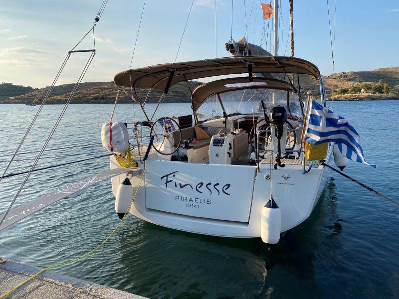 Book yachts online - sailboat - Sun Odyssey 440 - Finesse - rent