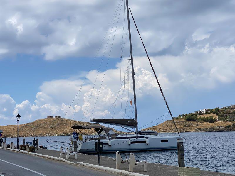 Book yachts online - sailboat - Sun Odyssey 440 - Finesse - rent