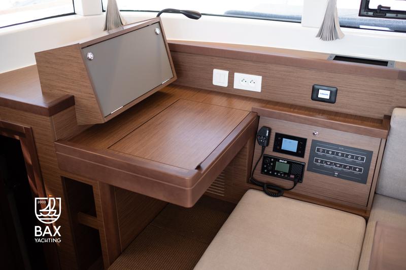 Book yachts online - catamaran - Lagoon 40 - Meliti - A/C &amp; Watermaker &amp; Generator - 4+2 Cabins/4 Heads - rent