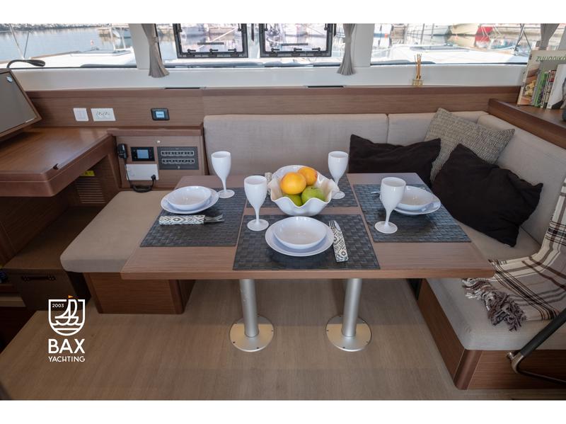Book yachts online - catamaran - Lagoon 40 - Meliti - A/C &amp; Watermaker &amp; Generator - 4+2 Cabins/4 Heads - rent