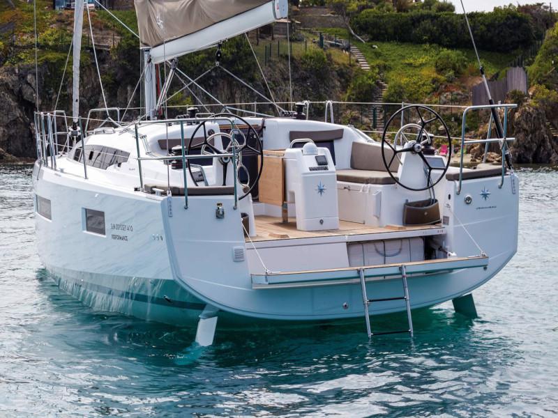 Book yachts online - sailboat - Sun Odyssey 410 - Locean - rent