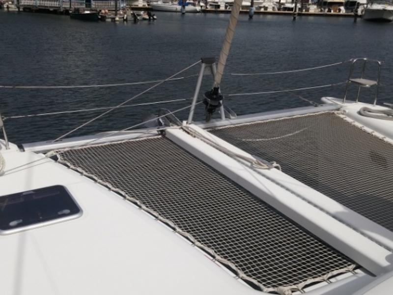Book yachts online - catamaran - Lagoon 400 S2 - Ruby - rent