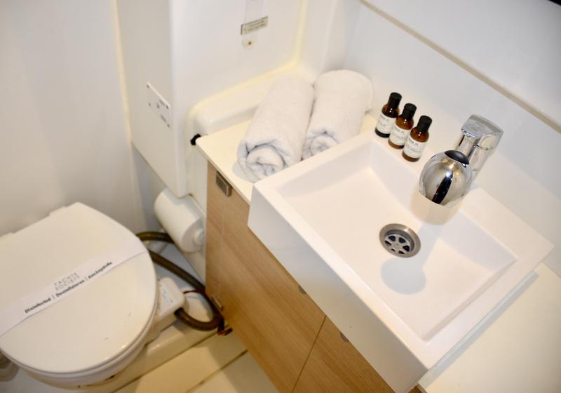 Book yachts online - catamaran - Bali 4.1 - RomaR (A/C - Generator) - rent