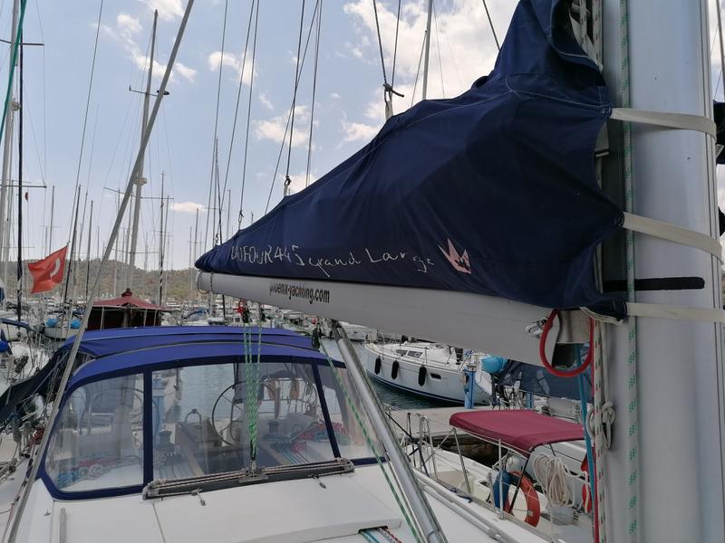 Book yachts online - sailboat - Dufour 445 GL - Pyrrha - rent