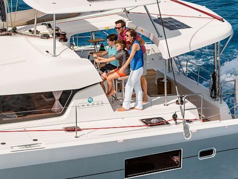 Book yachts online - catamaran - Lagoon 42 owner version - Ocean Pearl - rent