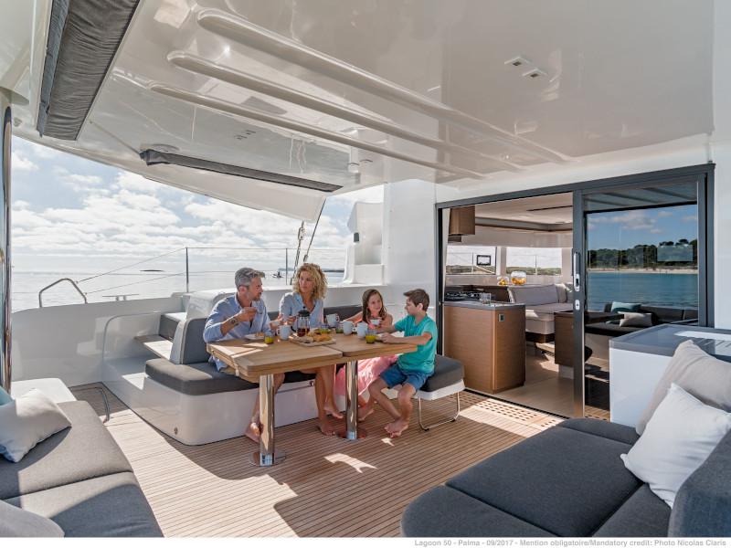 Book yachts online - catamaran - Lagoon 50 - A2021F - rent