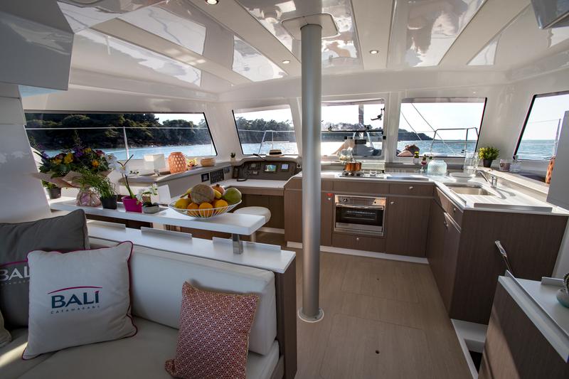 Book yachts online - catamaran - Bali Catspace - VIOLA - rent